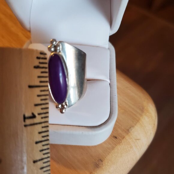 Sterling Silver Wrap Purple Jade Ring - Size 7 - Picture 2 of 9